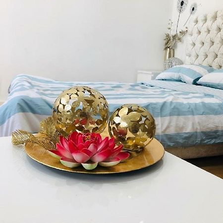 קרואולי Lux Apartment In Gatwick מראה חיצוני תמונה